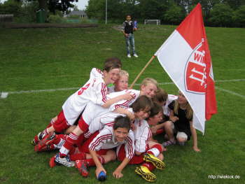 E1 Kreisligameister Bild 3 2011
